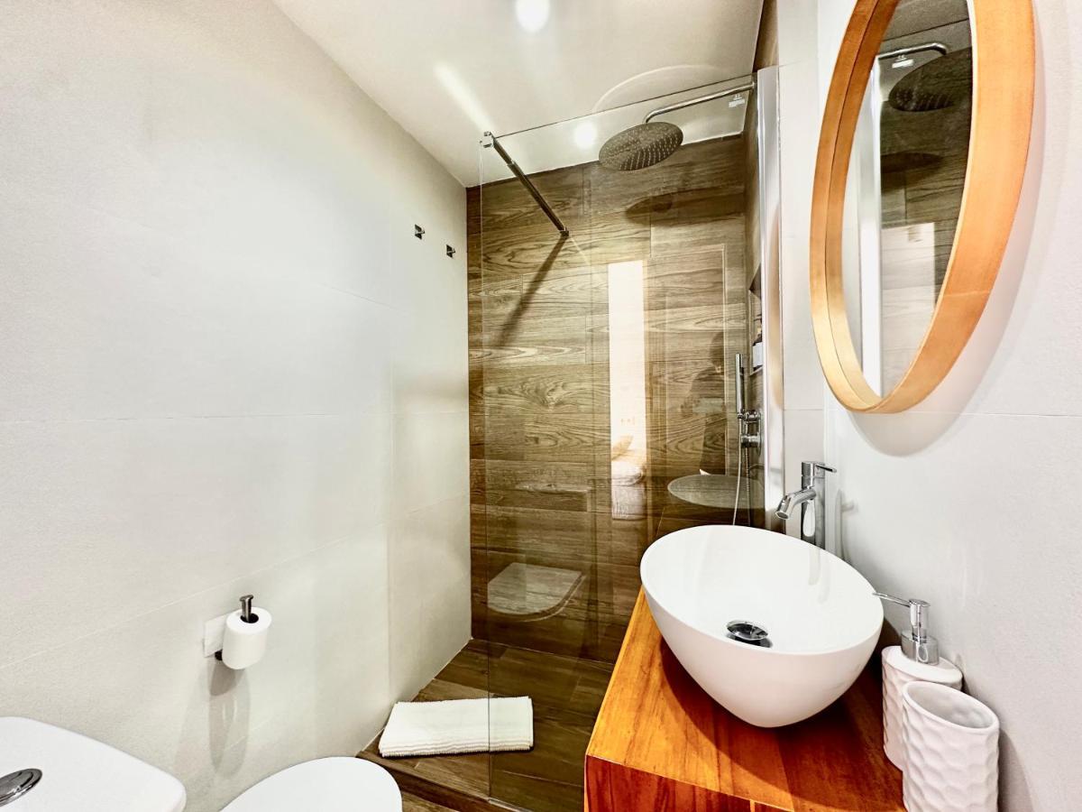 Oasis Studio Center - Eaw Homes Marbella