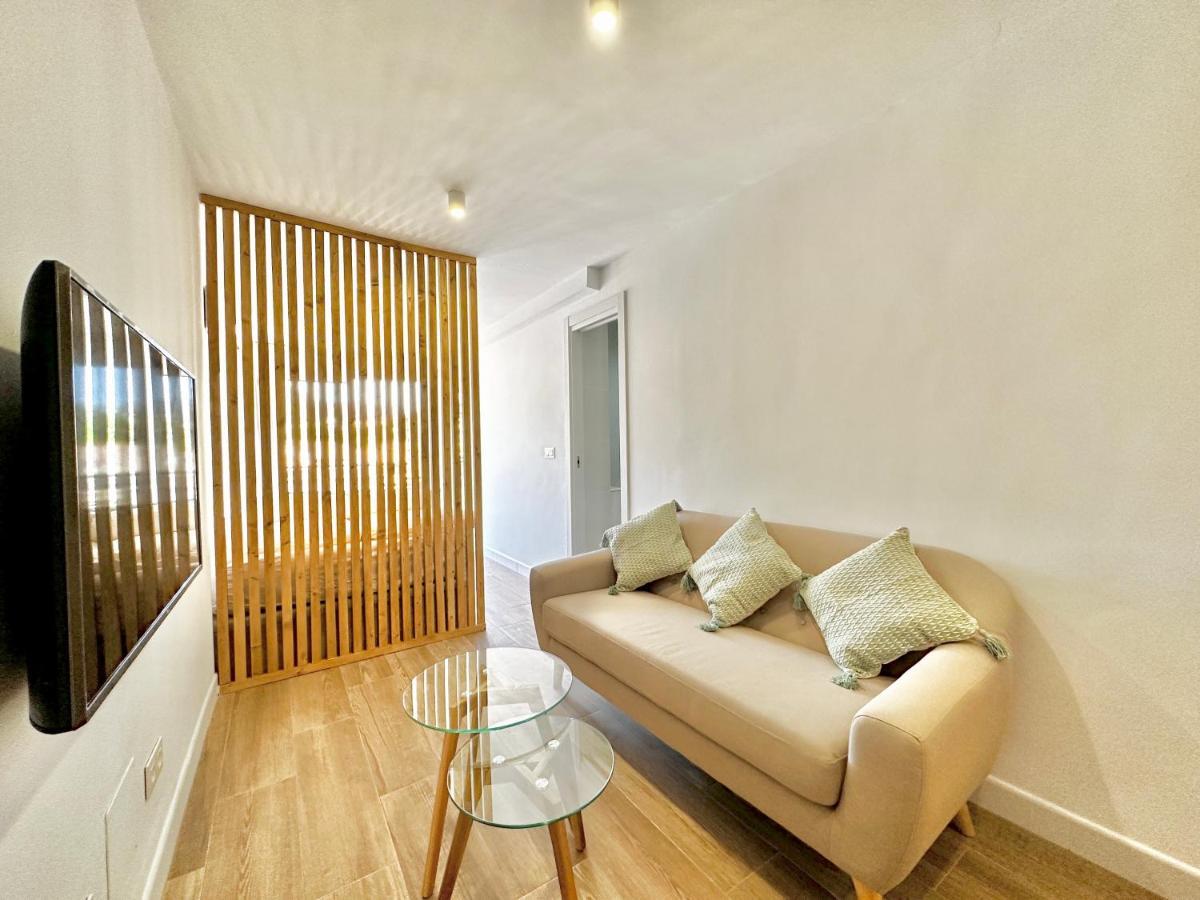Oasis Studio Center - Eaw Homes Apartment